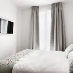 Le Trente 3* Parigi