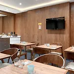 Le Trente Hotel