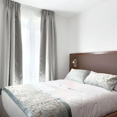 Le Trente Hotel 3*